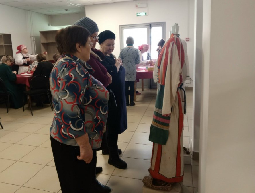 Музей принял участие в Окружном фестивале народного творчества "Узоры одной Земли: мы разные, но мы вместе!"